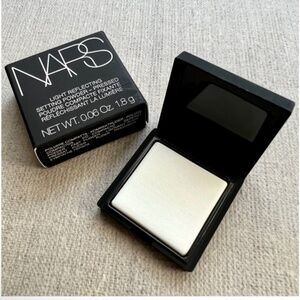 ❤️ NARS Light Perfecting Settings Powder mini